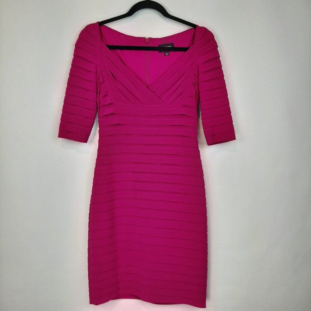 Adrianna Papell Tiered Bandage Sheath Dress Stretch 3/4 Sleeve V-Neck Size 4